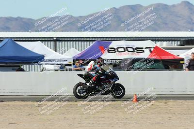 media/Dec-07-2025-CVMA (Sun) [[3e7d2de5dc]]/Race 10-Formula 40 Open/